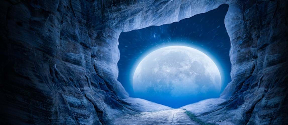 Living on the Moon, Living off the Moon
